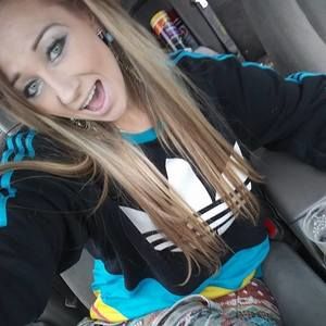 Meet your Posher, Cierra